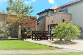 Woodvilla Lodge